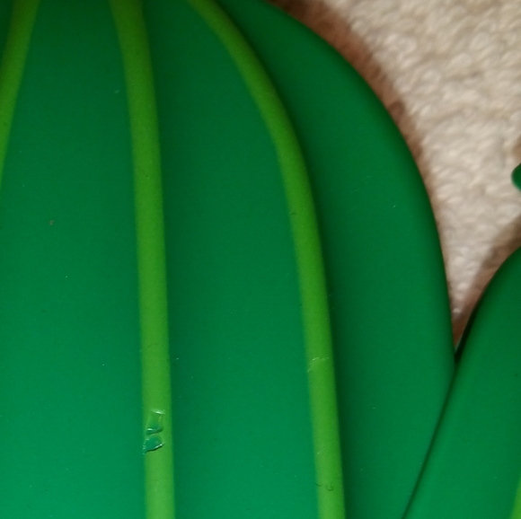 Kate Spade | Cactus Silicone Case for Apple iPhone 7/8 - Picture 9 of 12